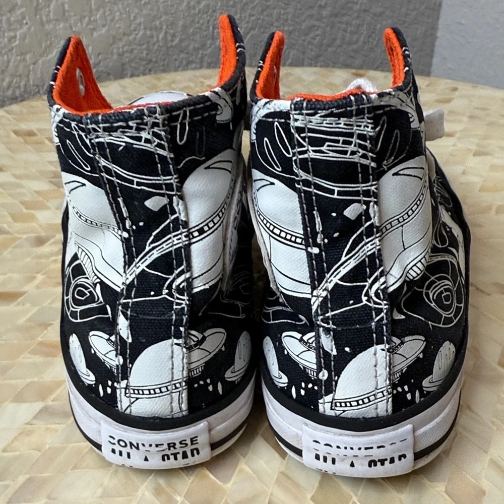 Converse Black and White High-Top Sneakers with Space Design kids size 1